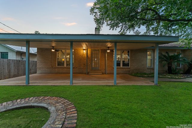 2902 Oak Leigh, San Antonio, TX 78232