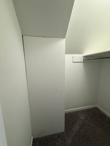 123 Cunningham Pl, Clarksville, TN 37042