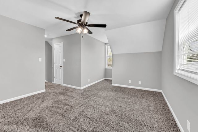 123 Cunningham Pl, Clarksville, TN 37042