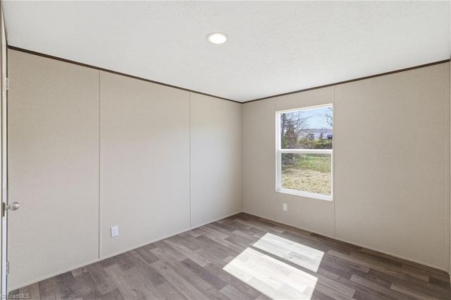 153 Mosley Loop, Madison, NC 27025