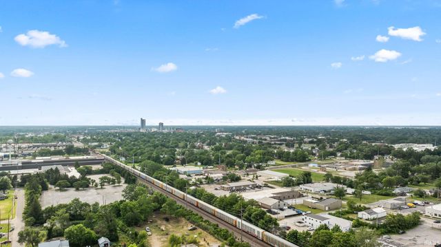 1632 Lumbard Street, Fort Wayne, IN 46803