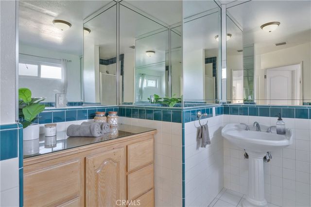 22908 Ladeene, Torrance, CA 90505