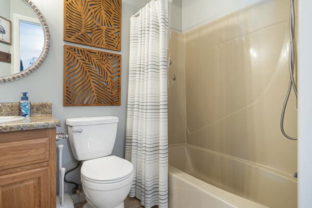 35 Chateau Road, Panama City Beach, FL 32413