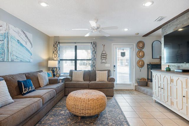 35 Chateau Road, Panama City Beach, FL 32413