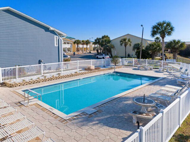 35 Chateau Road, Panama City Beach, FL 32413