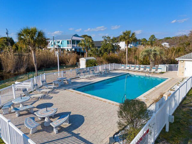 35 Chateau Road, Panama City Beach, FL 32413