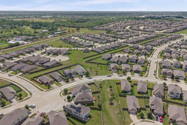 26003 Amber Pearl Drive, Richmond, TX 77406