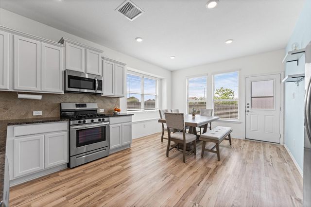 26003 Amber Pearl Drive, Richmond, TX 77406