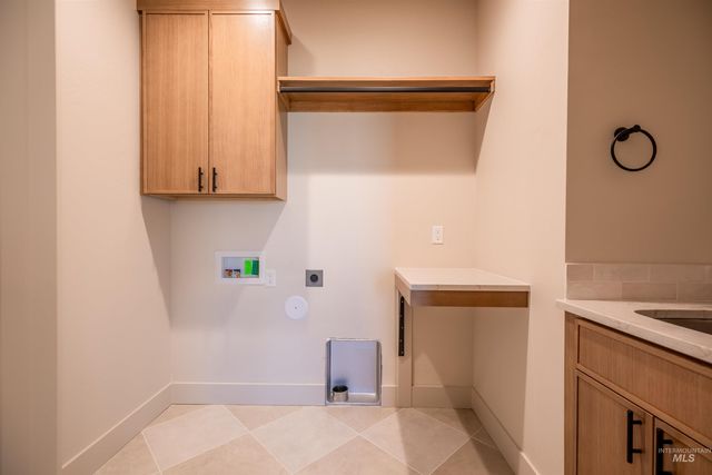 1565 Clear Creek Loop, Twin Falls, ID 83301