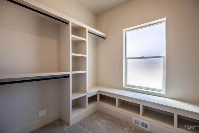 1565 Clear Creek Loop, Twin Falls, ID 83301