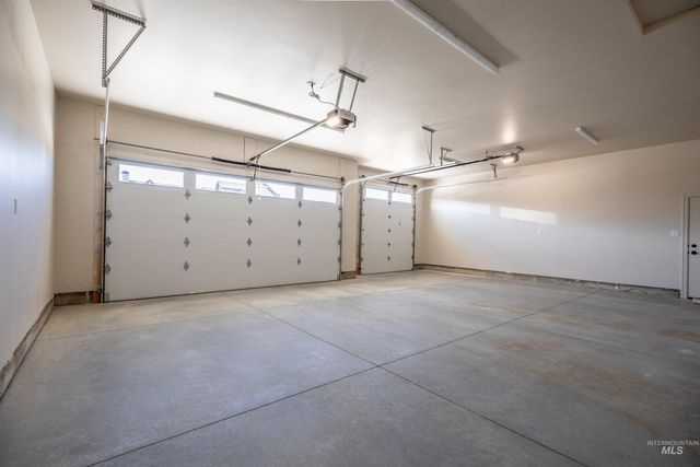 1565 Clear Creek Loop, Twin Falls, ID 83301