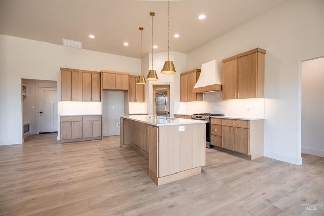 1565 Clear Creek Loop, Twin Falls, ID 83301