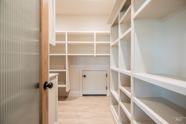 1565 Clear Creek Loop, Twin Falls, ID 83301