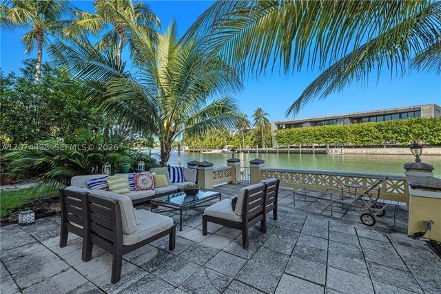 4812 Pine Tree Dr 209, Miami Beach, FL 33140