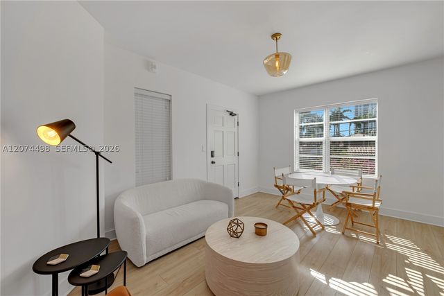 4812 Pine Tree Dr 209, Miami Beach, FL 33140