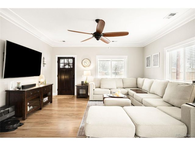 3017 N Steele St, Denver, CO 80205