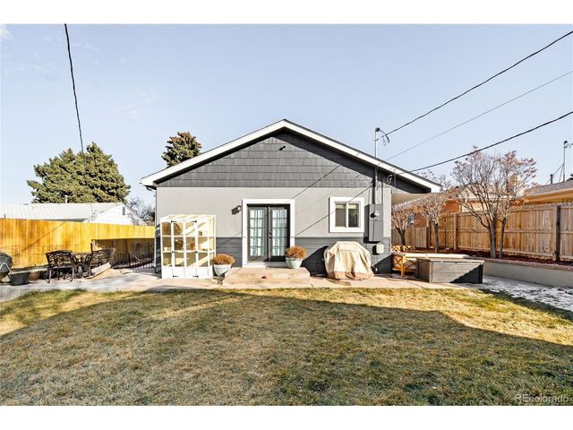 3017 N Steele St, Denver, CO 80205