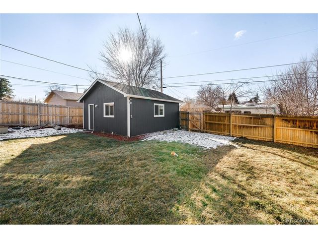 3017 N Steele St, Denver, CO 80205