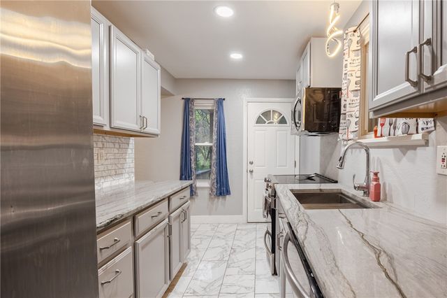 20 Haberman Avenue, Mt Washington, PA 15211