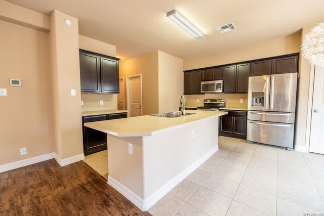 7234 Sunny Day, San Antonio, TX 78240