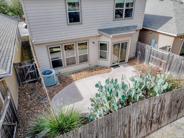 7234 Sunny Day, San Antonio, TX 78240