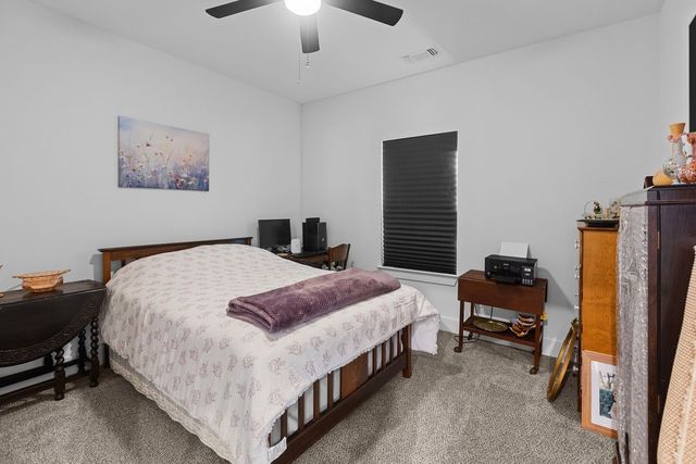 201 W South Street, Whitesboro, TX 76273