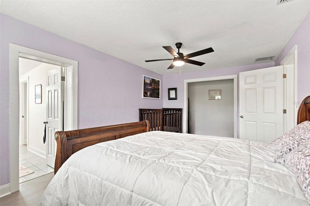1303 SE KINGS BAY DRIVE, Crystal River, FL 34429