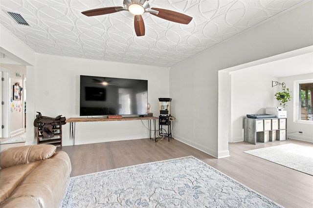 1303 SE KINGS BAY DRIVE, Crystal River, FL 34429