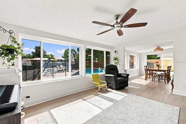 1303 SE KINGS BAY DRIVE, Crystal River, FL 34429