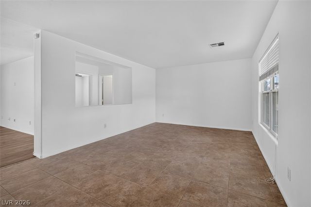 6483 New Brunswick Avenue, Las Vegas, NV 89110