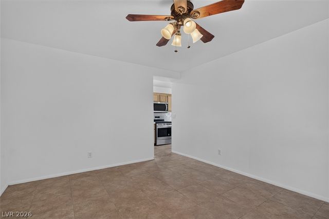6483 New Brunswick Avenue, Las Vegas, NV 89110