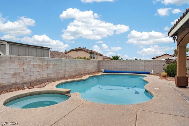 6483 New Brunswick Avenue, Las Vegas, NV 89110