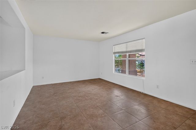 6483 New Brunswick Avenue, Las Vegas, NV 89110