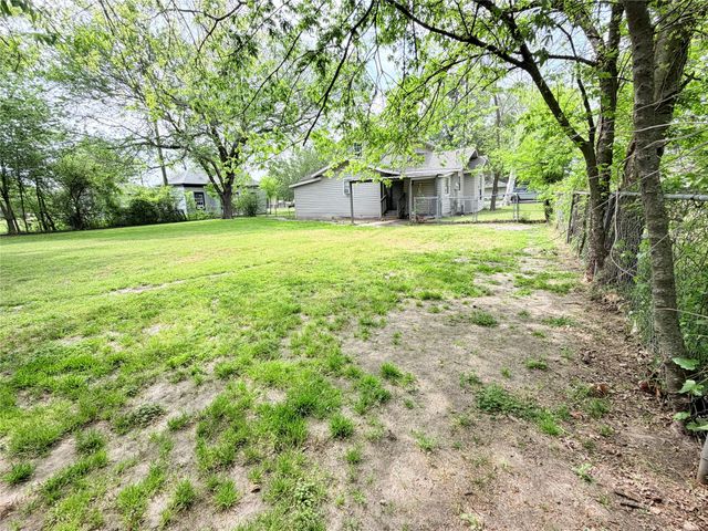 2204 Joshua Street, Caddo Mills, TX 75135