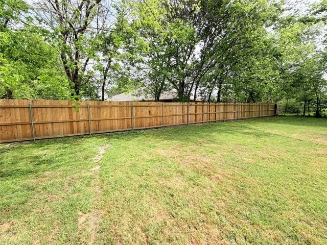 2204 Joshua Street, Caddo Mills, TX 75135