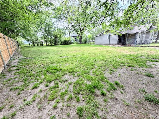 2204 Joshua Street, Caddo Mills, TX 75135