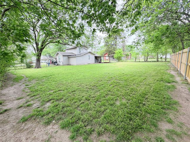 2204 Joshua Street, Caddo Mills, TX 75135