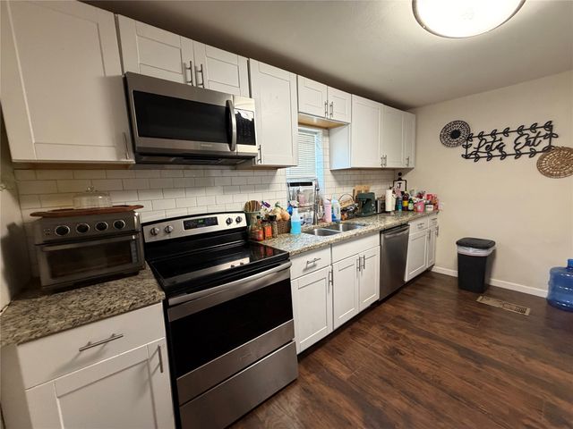 2204 Joshua Street, Caddo Mills, TX 75135