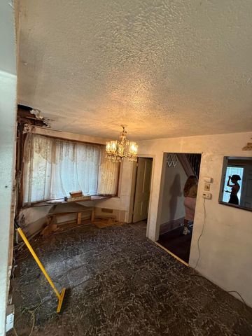 1088 Oak Street, Columbus, OH 43205