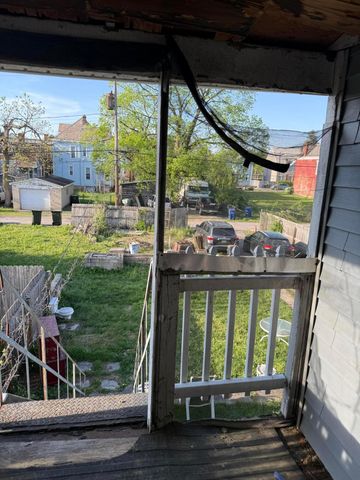 1088 Oak Street, Columbus, OH 43205