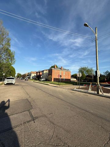 1088 Oak Street, Columbus, OH 43205