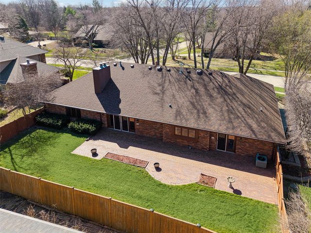 707 38th Street, West Des Moines, IA 50265