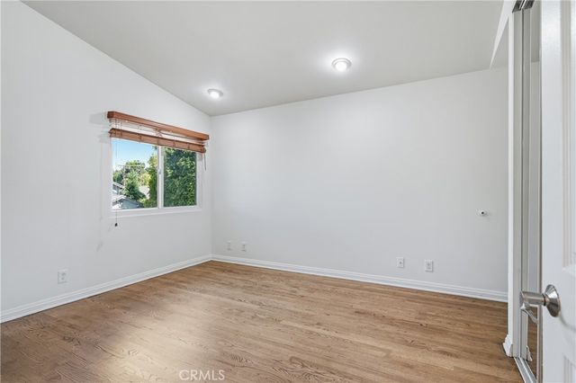 5943 Julian, Tarzana, CA 91356
