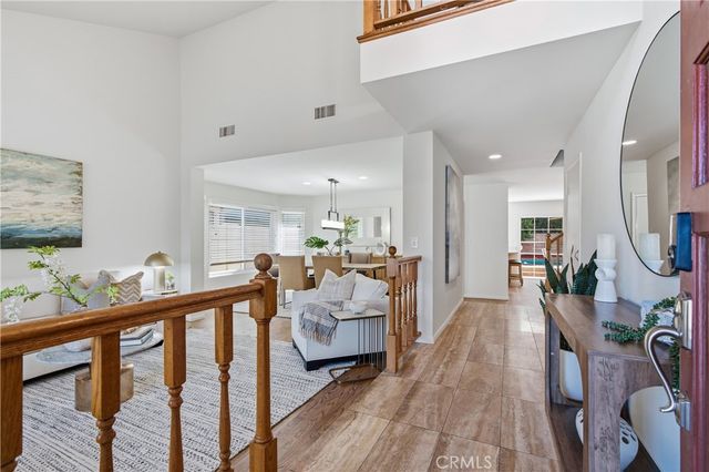 5943 Julian, Tarzana, CA 91356