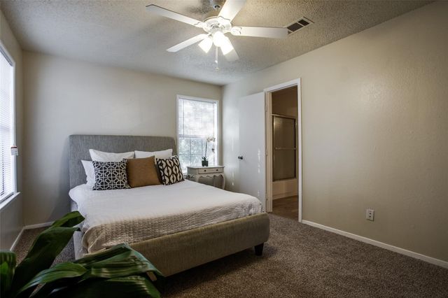 5322 Columbia Avenue, Dallas, TX 75214