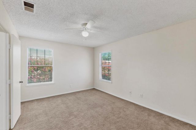 5322 Columbia Avenue, Dallas, TX 75214