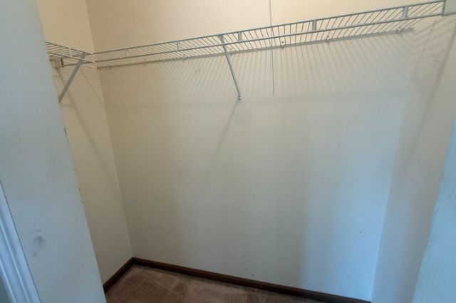 611 Hapsfield Lane 100, Buffalo Grove, IL 60089