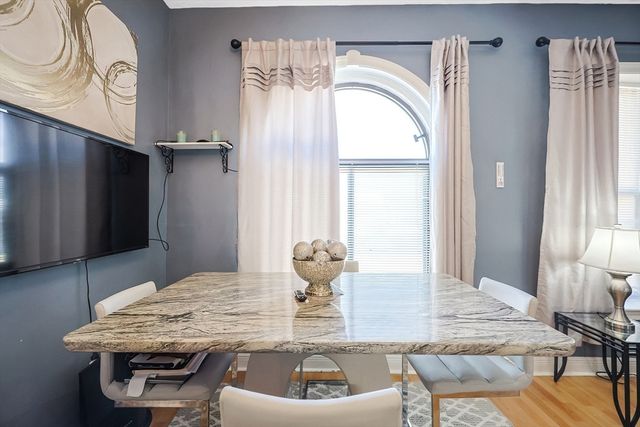 7 Main St 203, Brockton, MA 02301