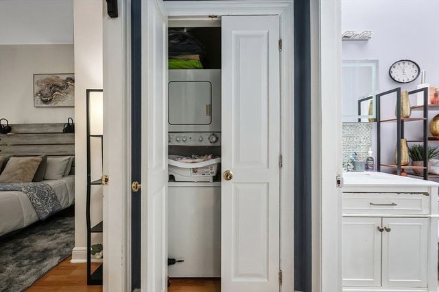 7 Main St 203, Brockton, MA 02301