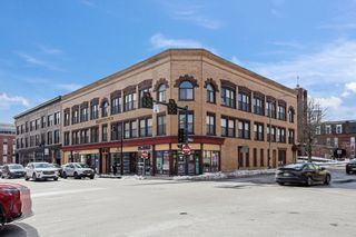 7 Main St 203, Brockton, MA 02301